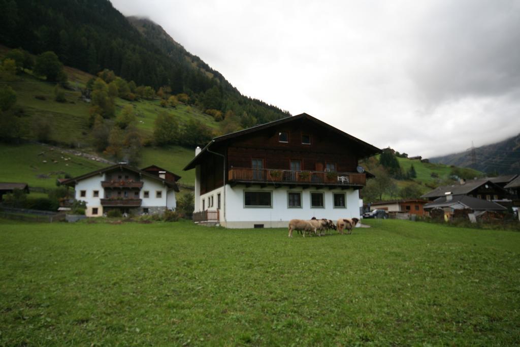 Ferienhaus Ruggenthaler Matrei in Osttirol Exterior photo